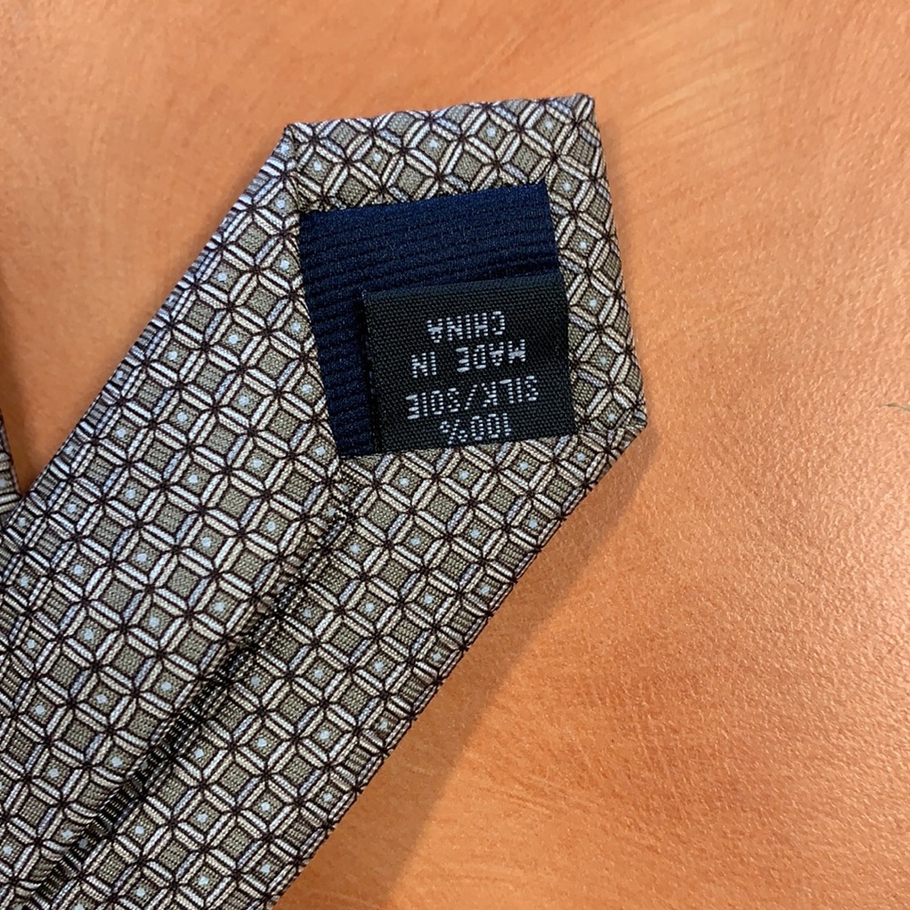 Silk Necktie - Picture 4 of 5
